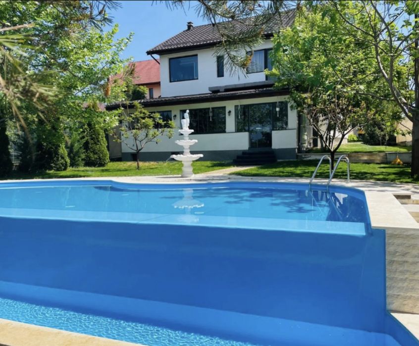 VILĂ EXCLUSIVISTĂ PE MALUL LACULUI | CORBEANCA