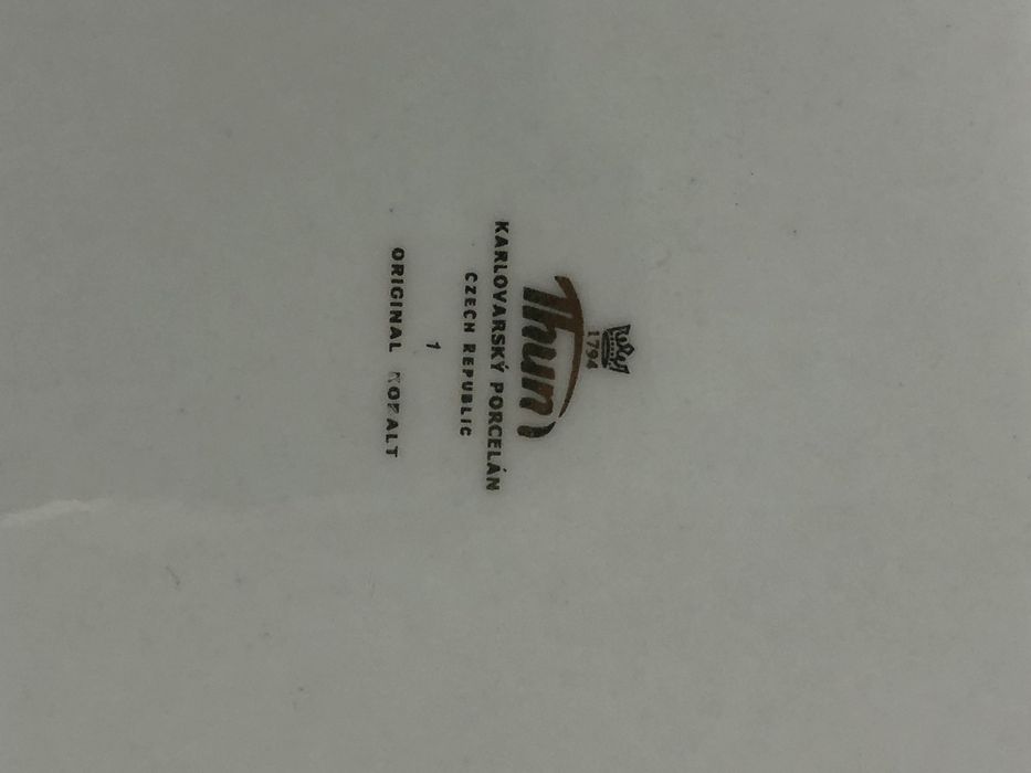 Сотилади Мадонна оригинал