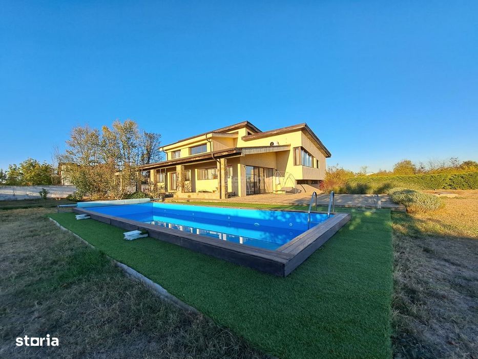 Casa cu piscina - Buftea - 8 camere - 4 bai - 620mp - 2500mp teren