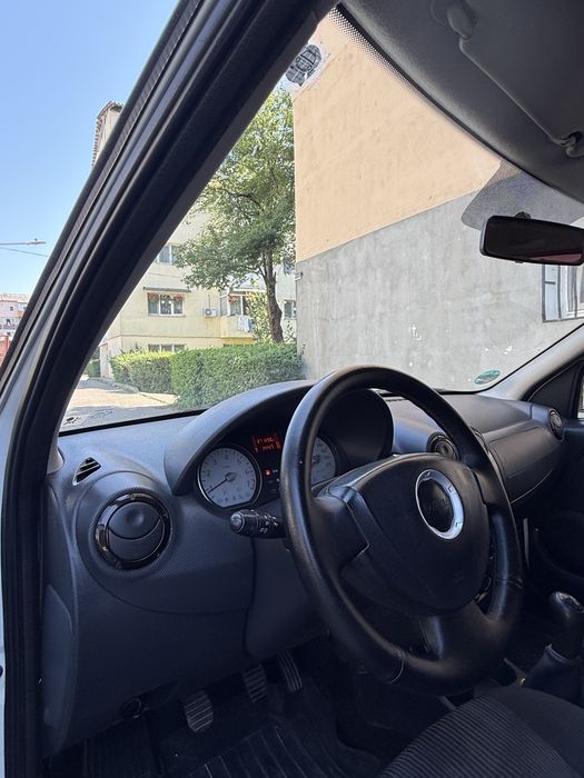 vand dacia logan MCV 2011 1.4 benzina