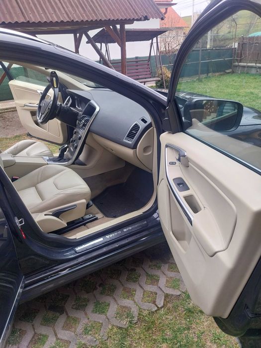 Volvoxc60 d4 2014 automata