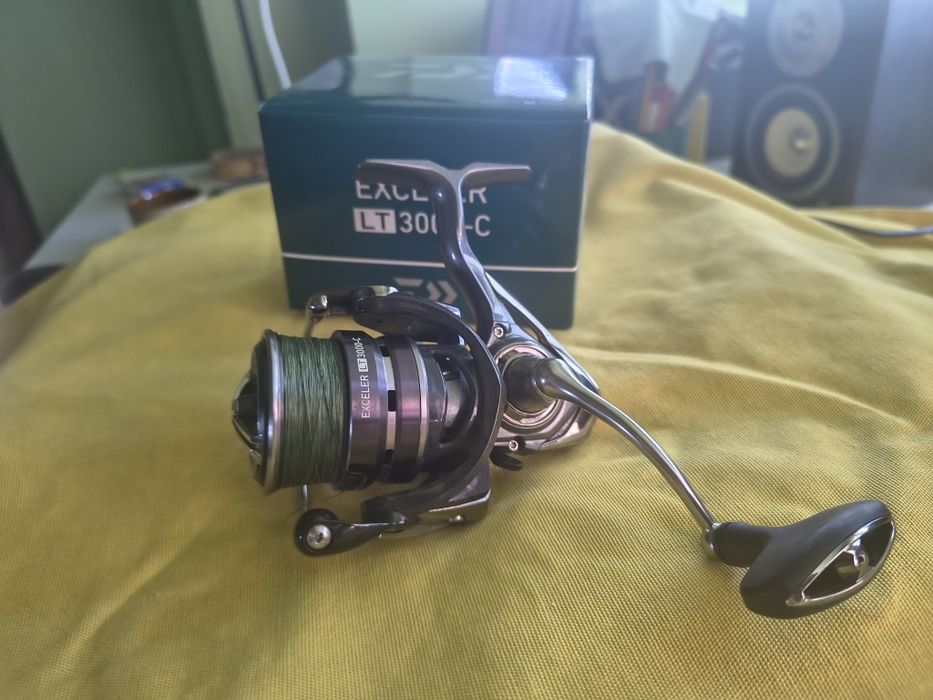 Mulineta Daiwa Exceler 3000C LT