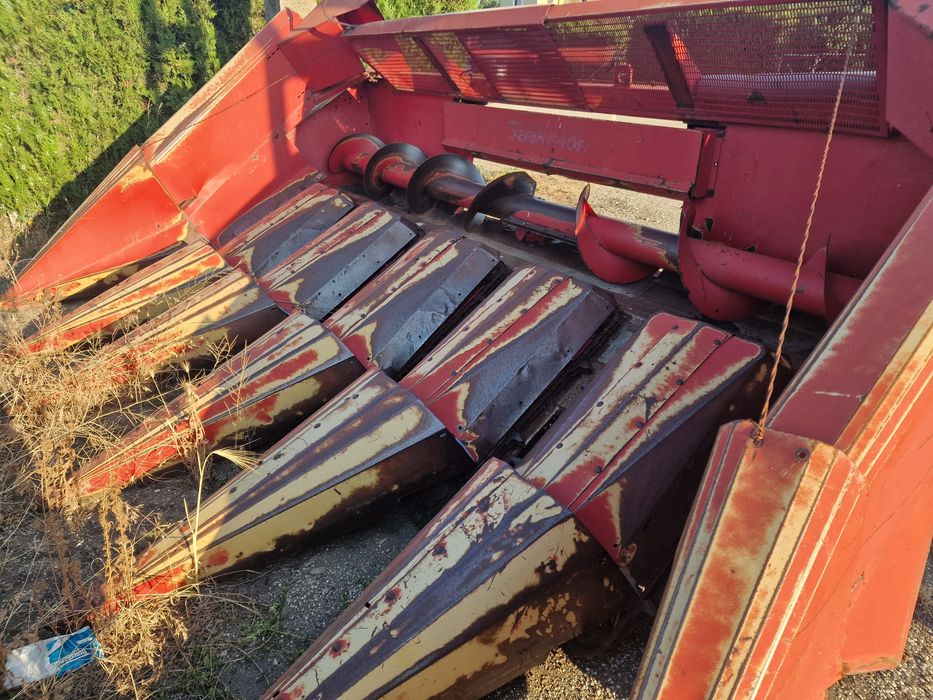 Combina claas dominator mega 204