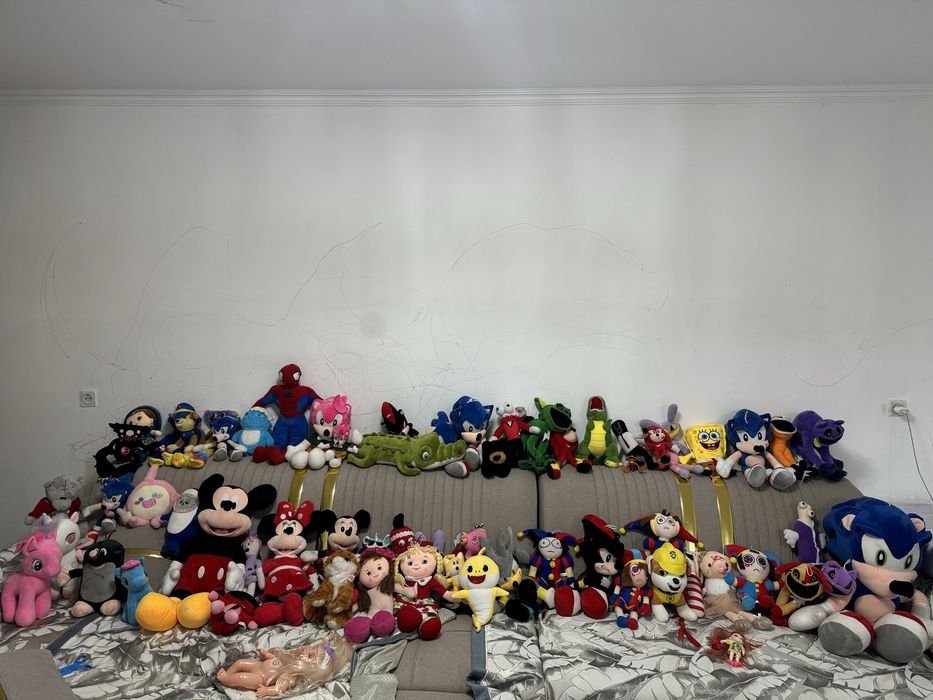 Срочно продам мягкие игрушки