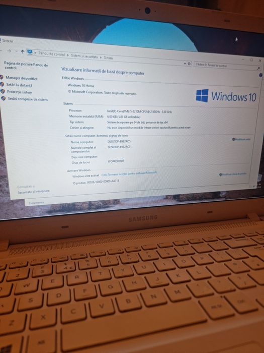 Laptop Samsung cu încărcător