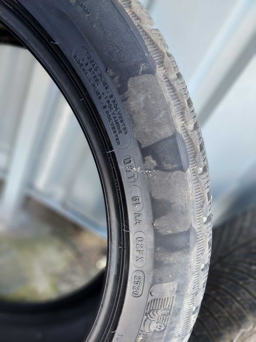 4 бр. Зимни гуми Mishelin 255/45 R20 dot 2520