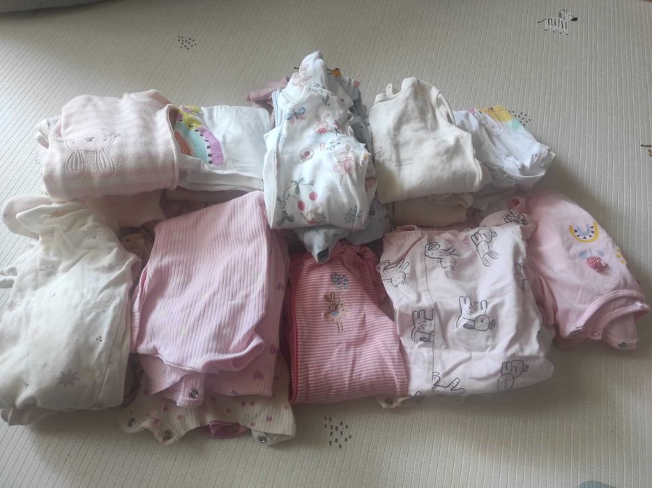 Дрешки за момиче с дълъг и къс ръкав от 3 - 9 месеца Next Baby и Benetton