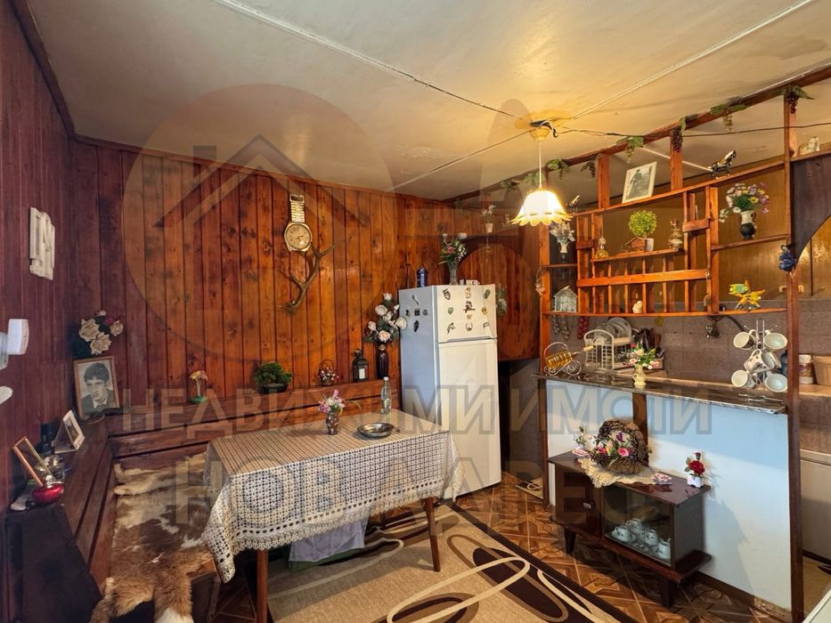 Продава се Къща в с. Съединение, Област Търговище - 120 кв.м за 362 €/кв.м - Снимка #7