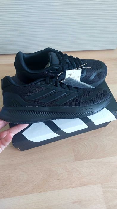 Детско-юношески маратонки adidas 36