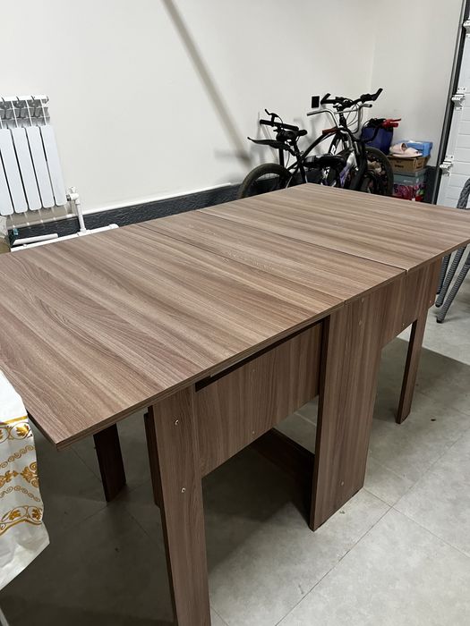 Раскладной стол.