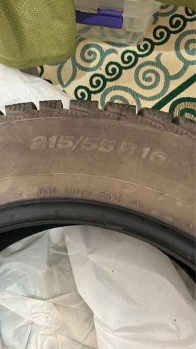 Зимный Viatty 215*55/R16