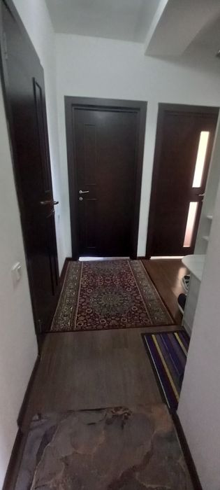 Sergeli 3a da 2 xonali uy sotiladi. (Metro 3-bekatga 300 metr)