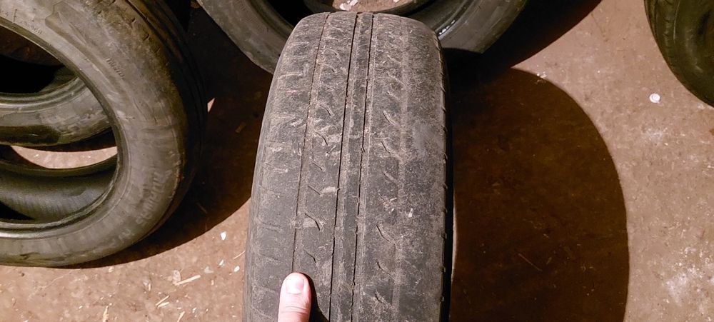 Продам бу шины в среднем состоянии