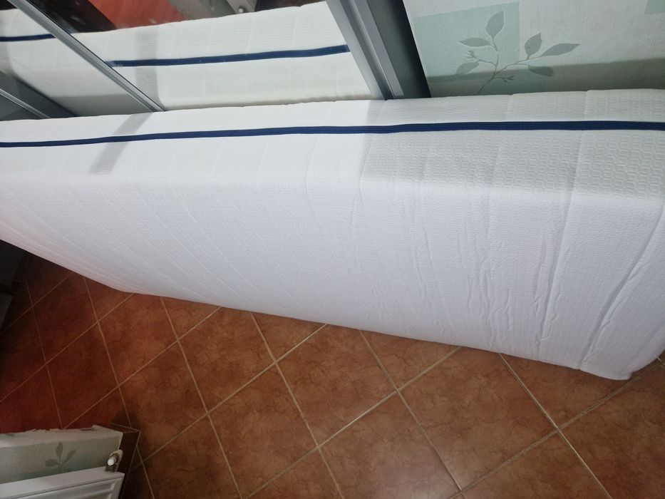 Saltea pat noua doua fete 200x90x20 cm