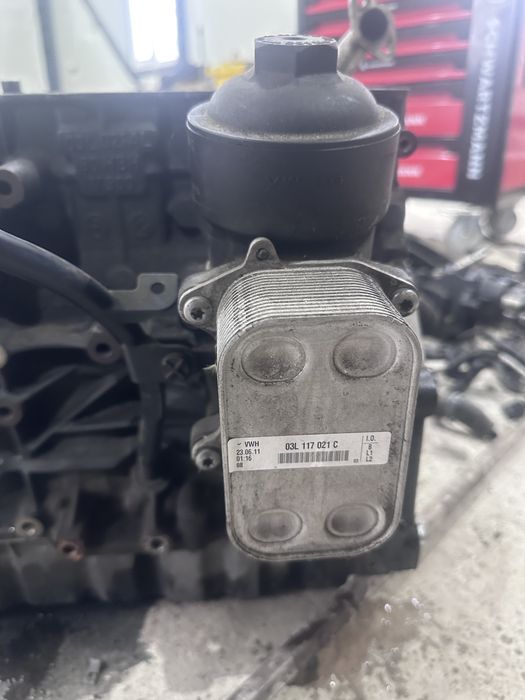 Piese motor si accesori Volkswagen Golf 6 1.6 TDI CAYC