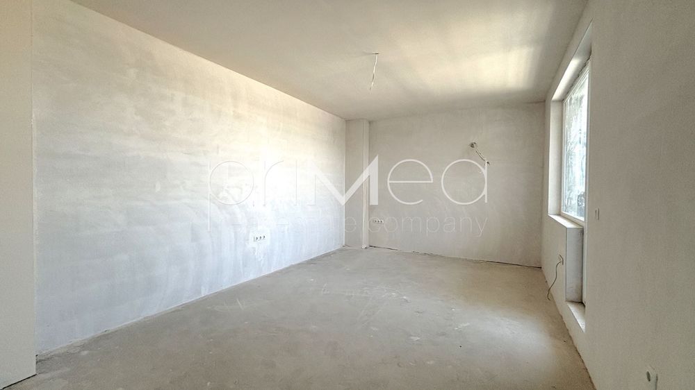 Продава се Многостаен апартамент в Бургас, Славейков - 260 кв.м за 828 €/кв.м - Снимка #3