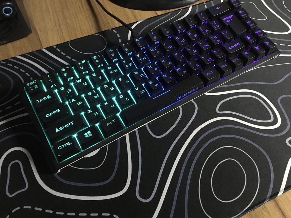 2E gaming KG350 black klaviaturasi.