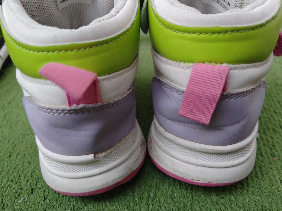 Детски обувки 34 за момиче, ботуши, боти, сникърси, апрески, джапанки