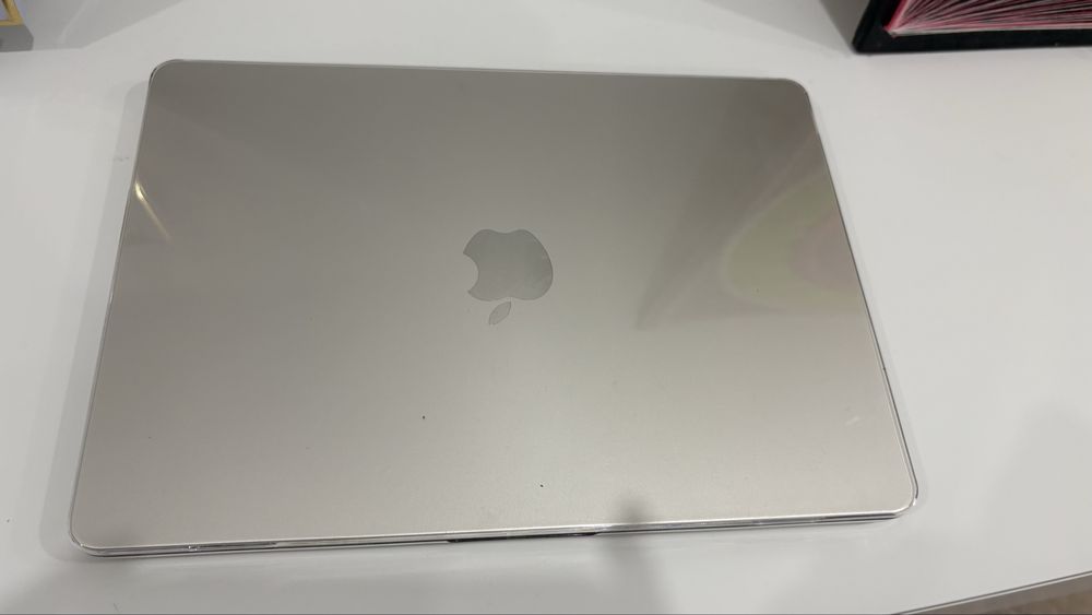 Apple MacBook Air 15″ M4 (2025)