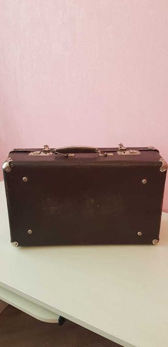 продам чемоданчик из СССР