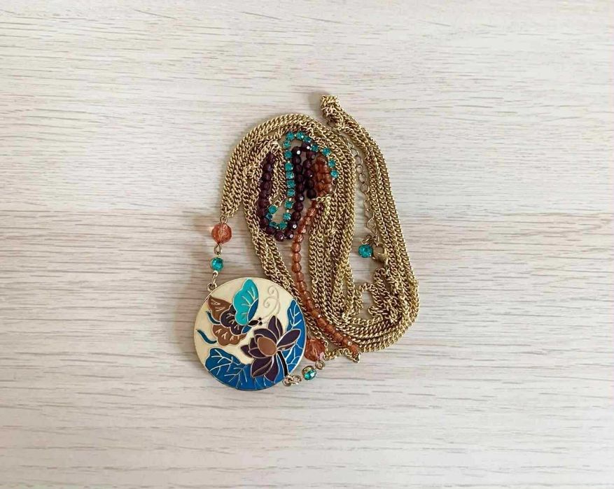 Красиво колие Германия