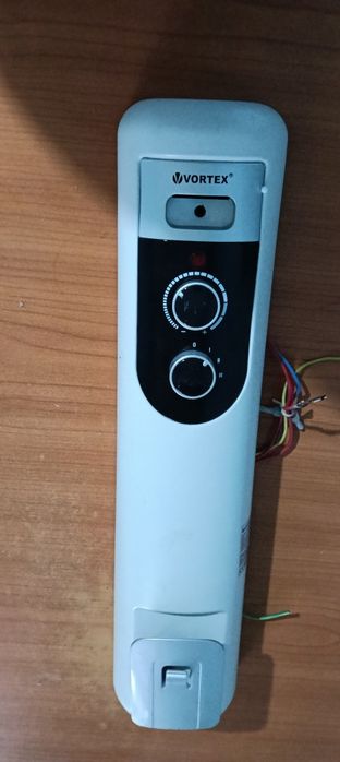 Panou Control / Piese Calorifer Ulei Vortex VO4221 (2500W)