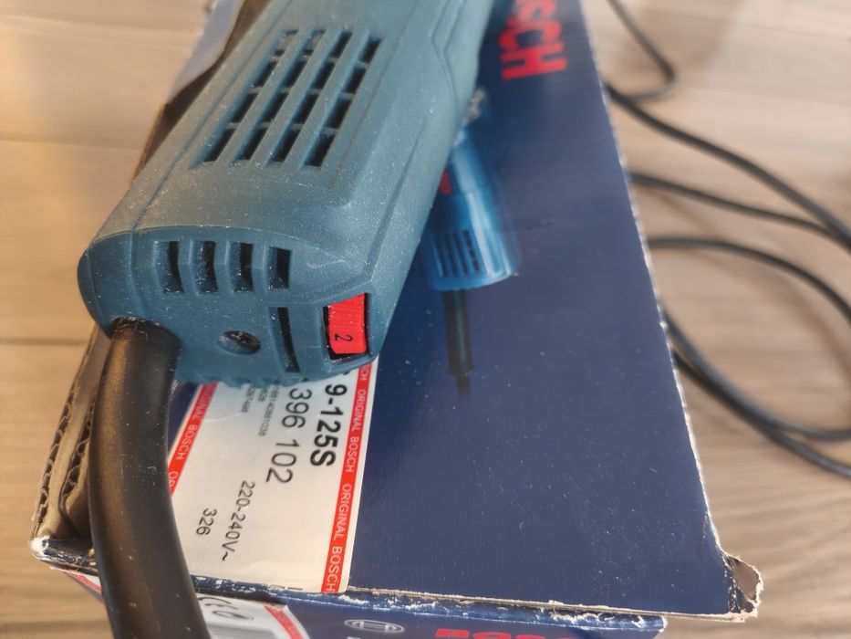 Polizor unghiular Bosch 900W