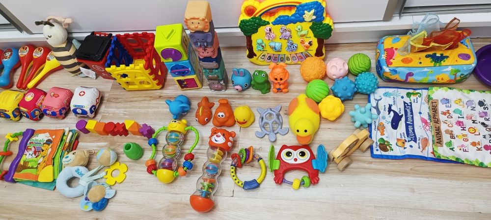 Jucărie pentru bebeluși