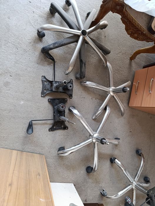 Продам комплектующие офисных кресел