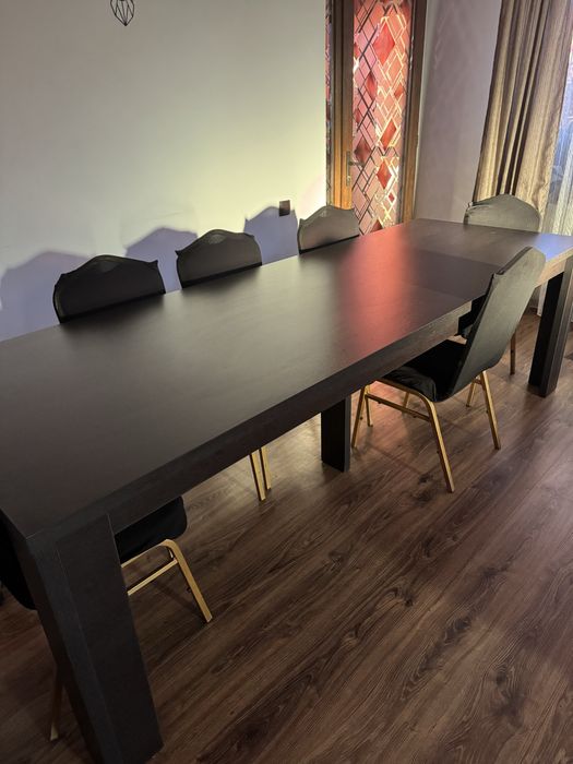 Masa living de vanzare plus scaune
