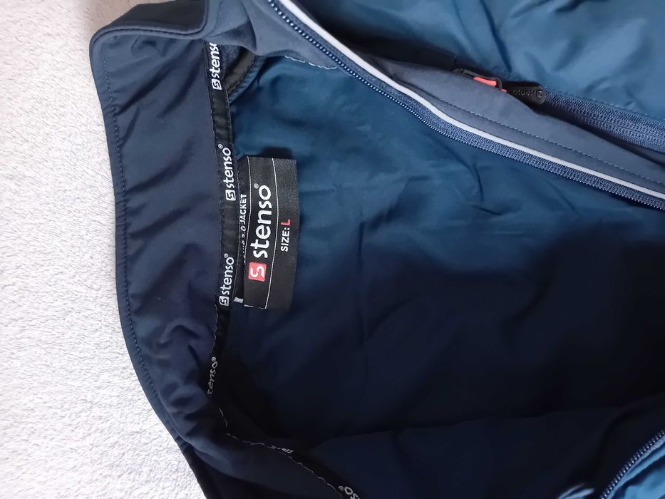 Продавам мъжко яке