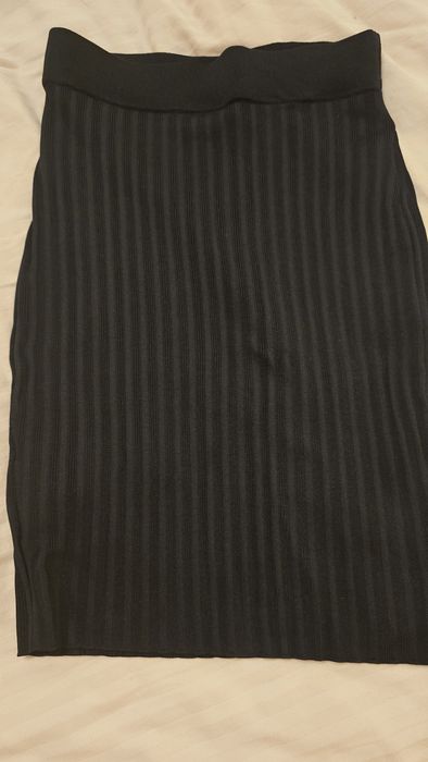 Продавам пола на Guess