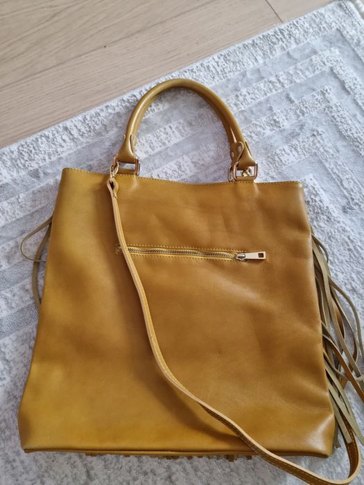 Geanta galbena din piele cu franjuri