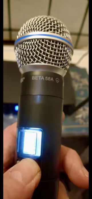 Microfoane wireless GLXD4 Beta 58 ( clone Shure )
