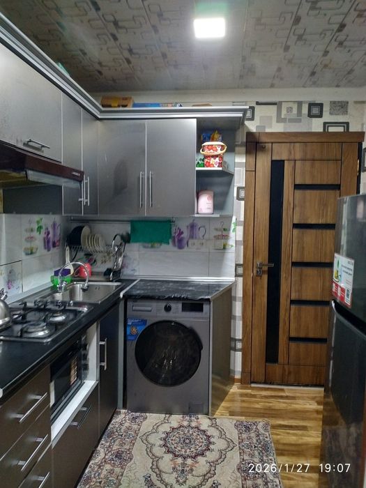 4 хонали квартира сотилади !