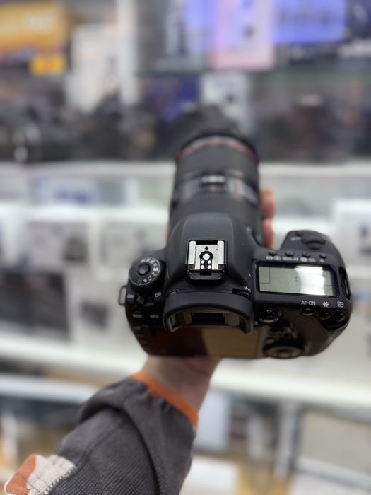 Nikon D750 - nikon 105 mm f2.8