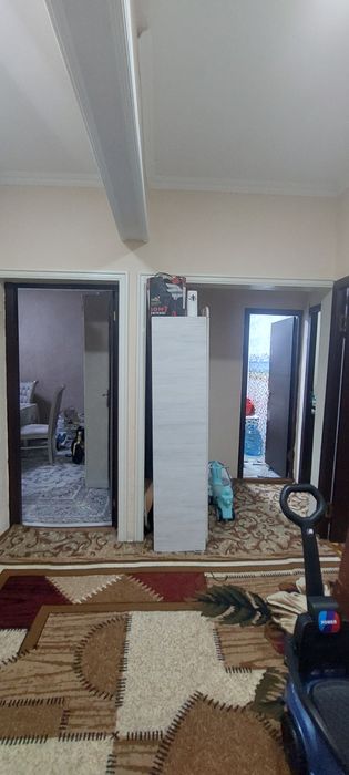 3/8/9. Дустлик 2, Янгихает р-н (Сергели). Квартира 77 м², дом панельн.