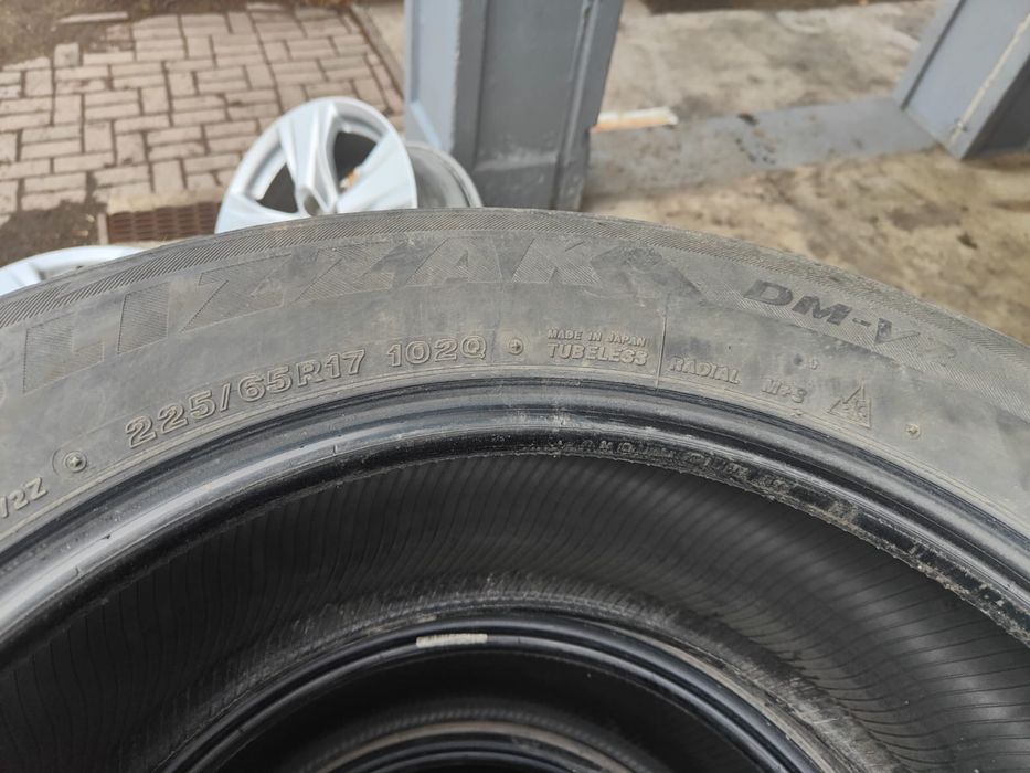 Продам диски оригинал TOYOTA R17