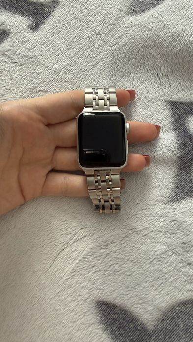 Apple watch 3 series 38