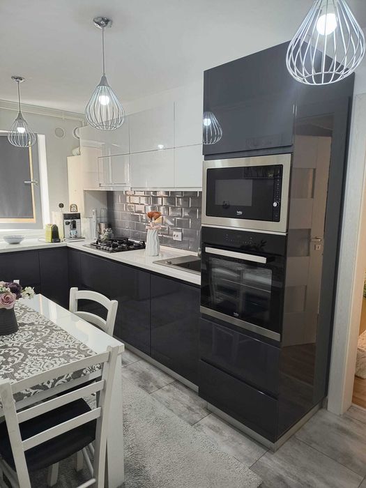 apartament 3 camere de vânzare, zona Micro 2, Turda