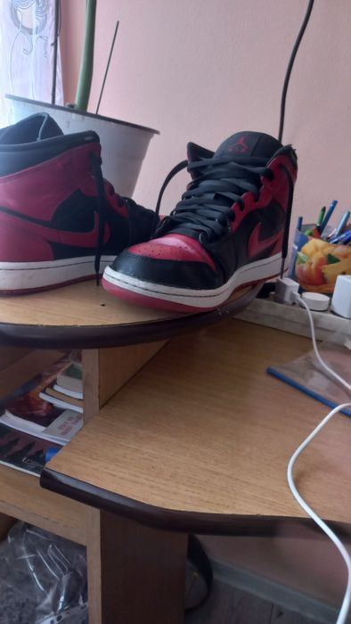 JORDAN 4  marimea 44