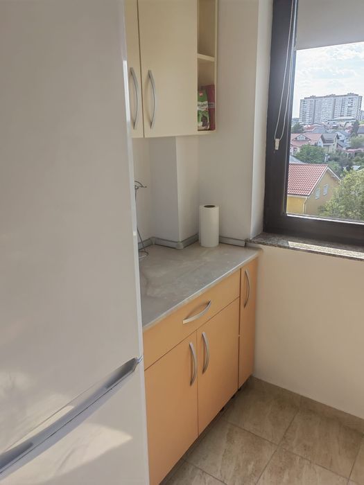 Închiriez apartament 3 camere Str. Valea Oltului