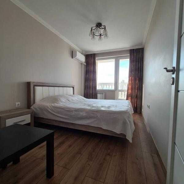 Дава се под наем Двустаен апартамент в Бургас, Зорница - 55 кв.м за 561 € - Снимка #5