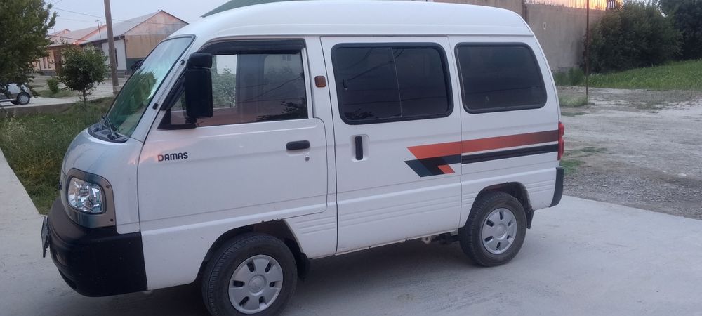 Damas 2 rangi oq 2020