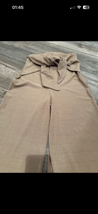 Pantaloni evazati dama