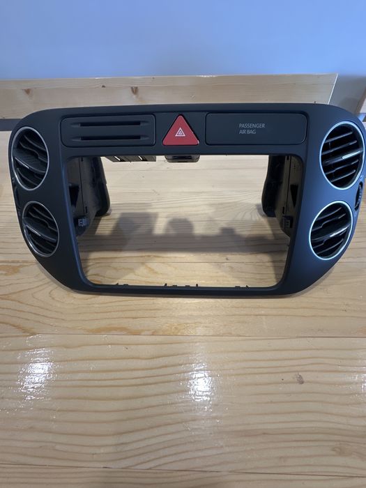 Централен въздуховод за VW Golf5/6+