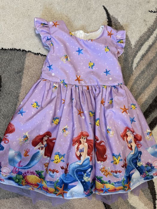 Платье на девочку