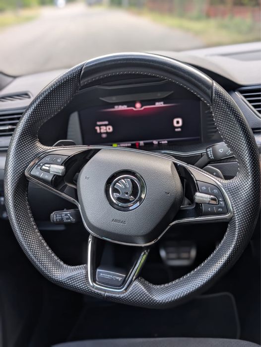 Skoda Superb SportLine