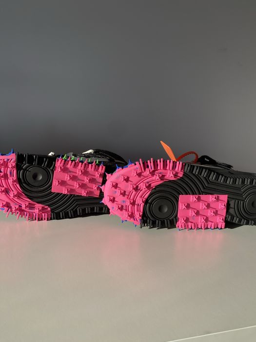 Off-White x Nike Air Force 1 Mid "Black"