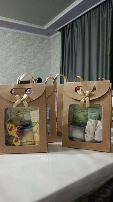 Подарочные боксы. Подарки на 8 марта